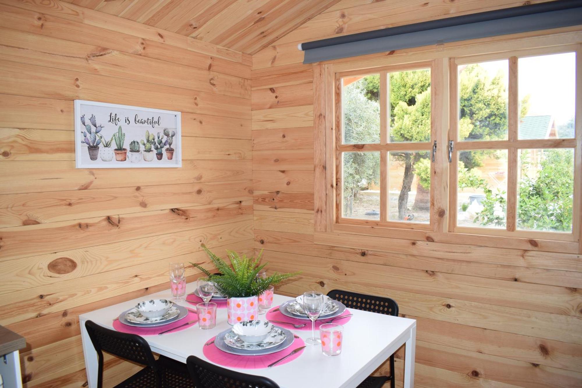 Cyprus Glamping Park Hotel Agios Theodoros Luaran gambar