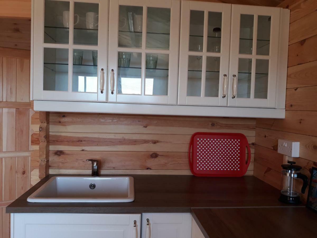 Cyprus Glamping Park Hotel Agios Theodoros Luaran gambar
